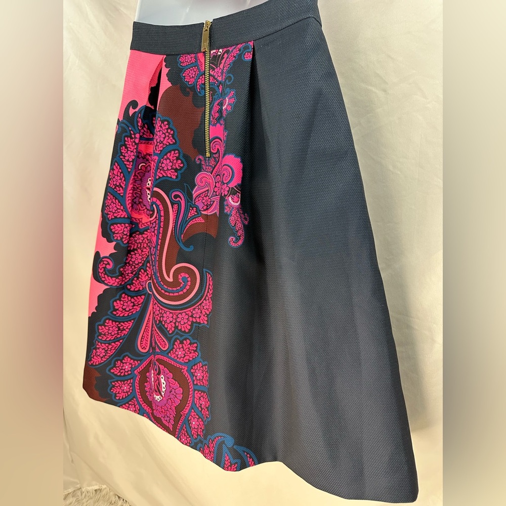 TED BAKER LONDON Oriental Paisley A Line Skirt Navy and Pink Luxury Gold Zip 2-4 - Picture 6 of 10